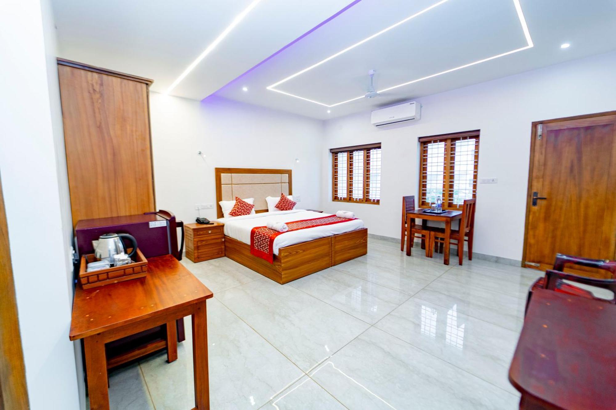 Skylar Seaview Beach Resort & Ayurveda 바르칼라 외부 사진