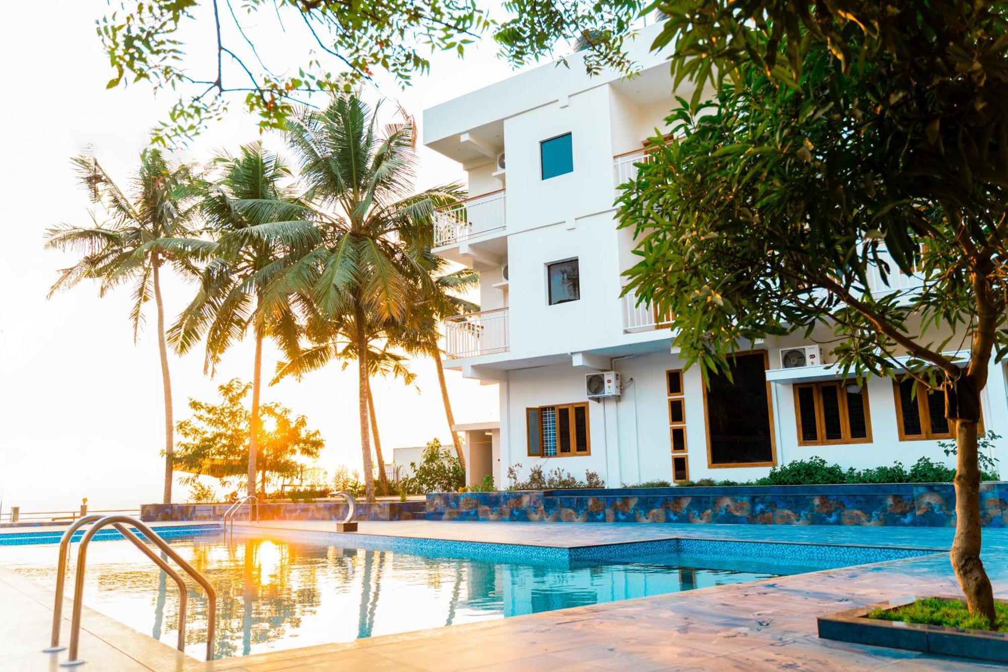 Skylar Seaview Beach Resort & Ayurveda 바르칼라 외부 사진